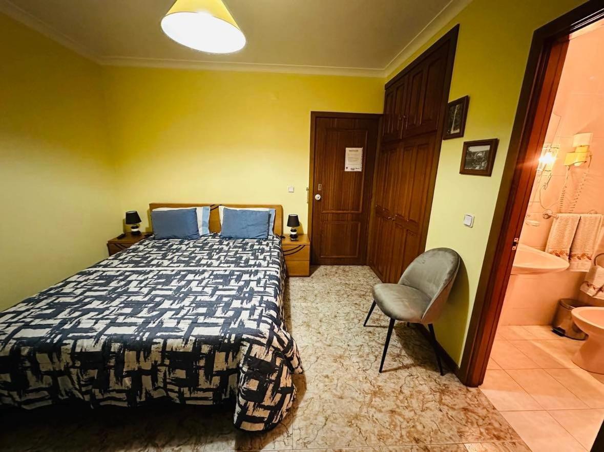 Residencia Iris Hotel Geres Exterior photo